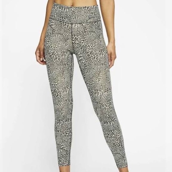Nike One Leopard Print 7/8 Tight - S - Picture 1 of 7
